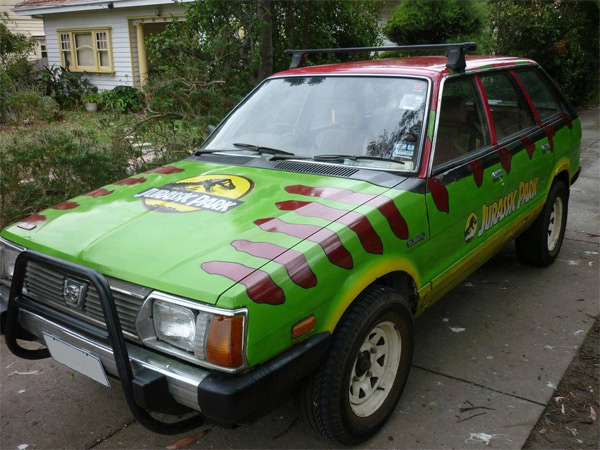 Jurassic-Park-Car