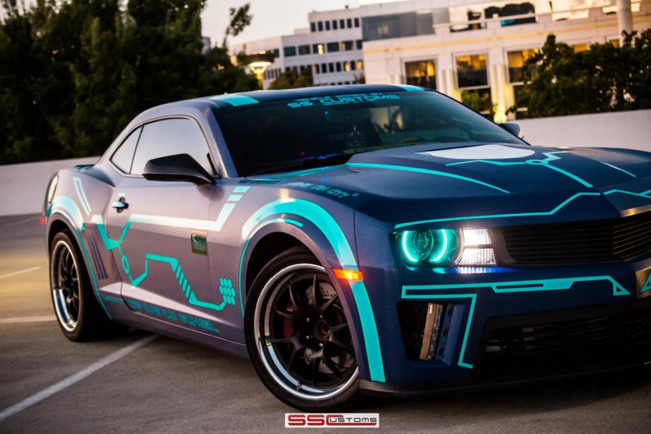 tron-inspired-camaro-by-ss-customs-photo-gallery_2