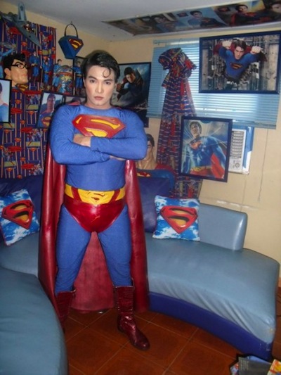Herbert-Chavez-Superman2-470x626