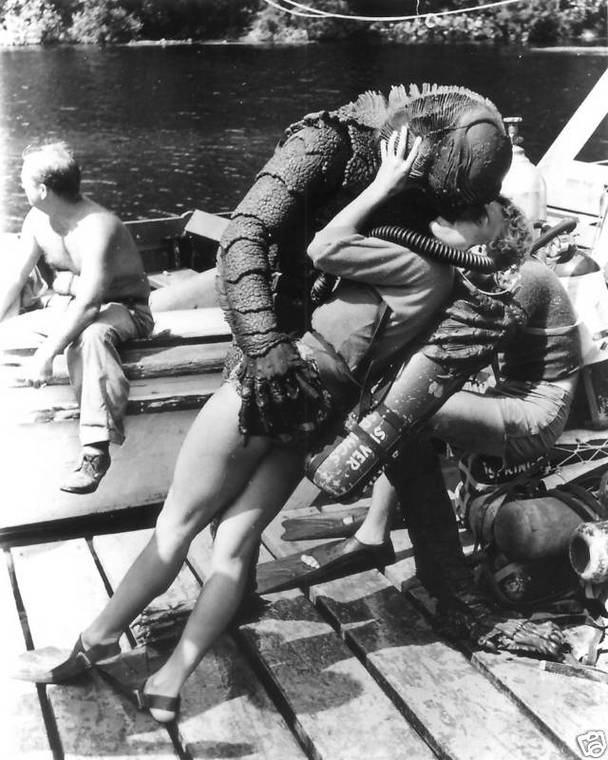 Behind the scenes of “Creature From the Black Lagoon”, 1954 (2)
