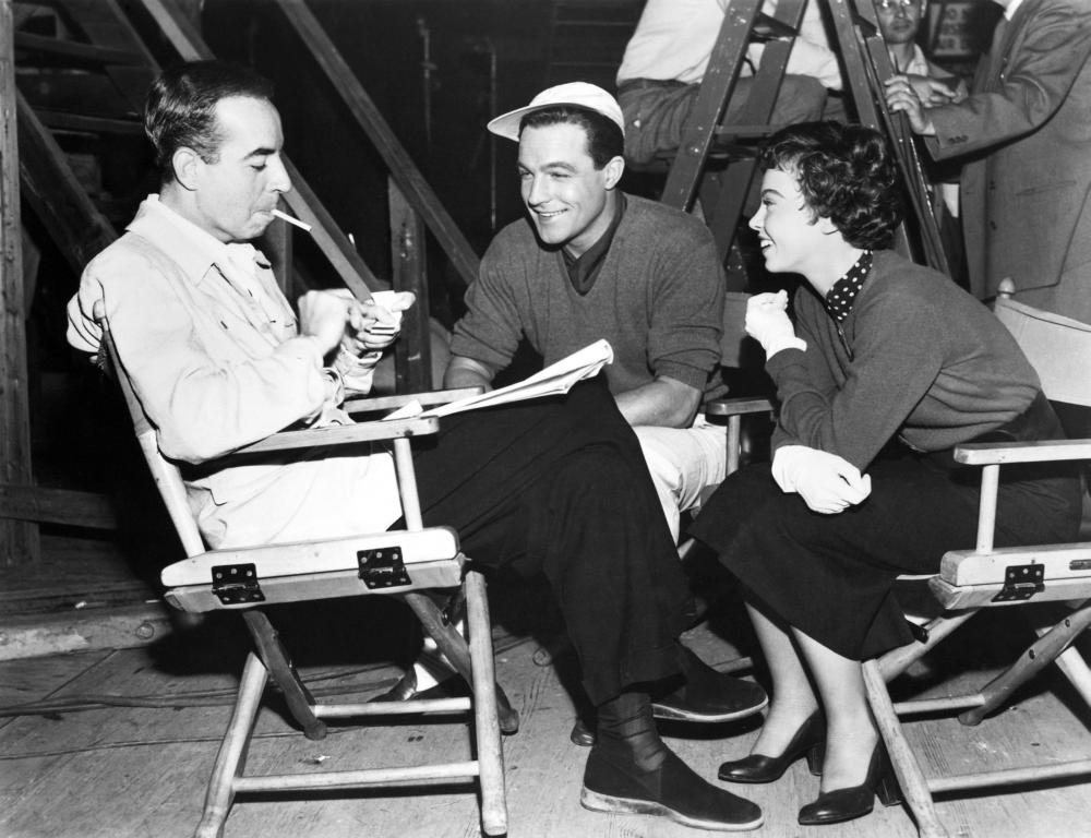 AN AMERICAN IN PARIS, director Vincente Minnelli, Gene Kelly, Leslie Caron, on set, 1951